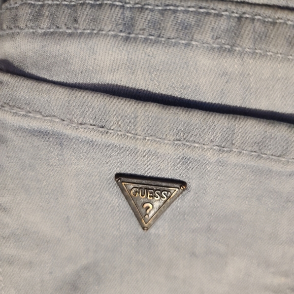 Guess Jeans - Picture 3 of 5